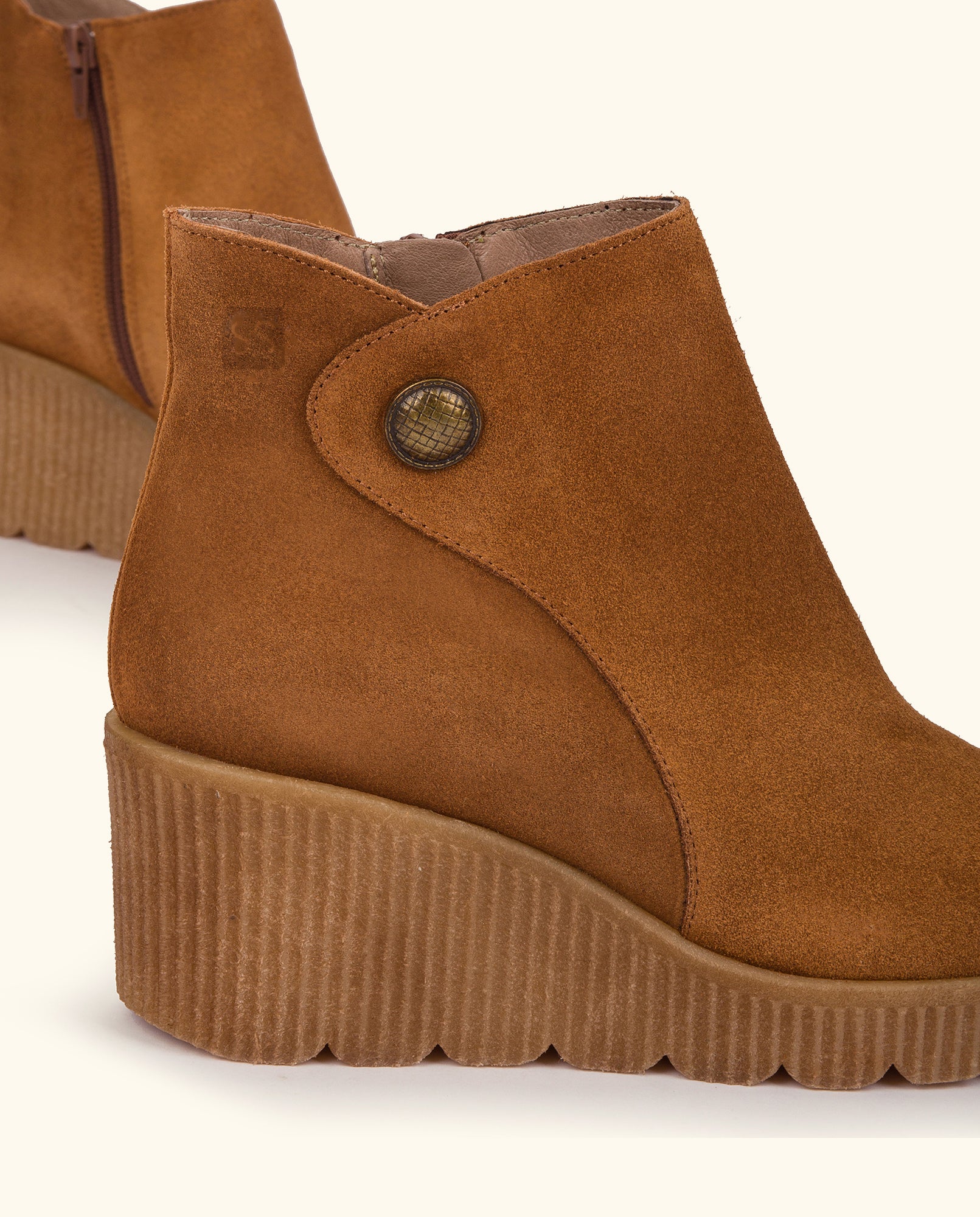 Wedge ankle boot MADONA-003 leather