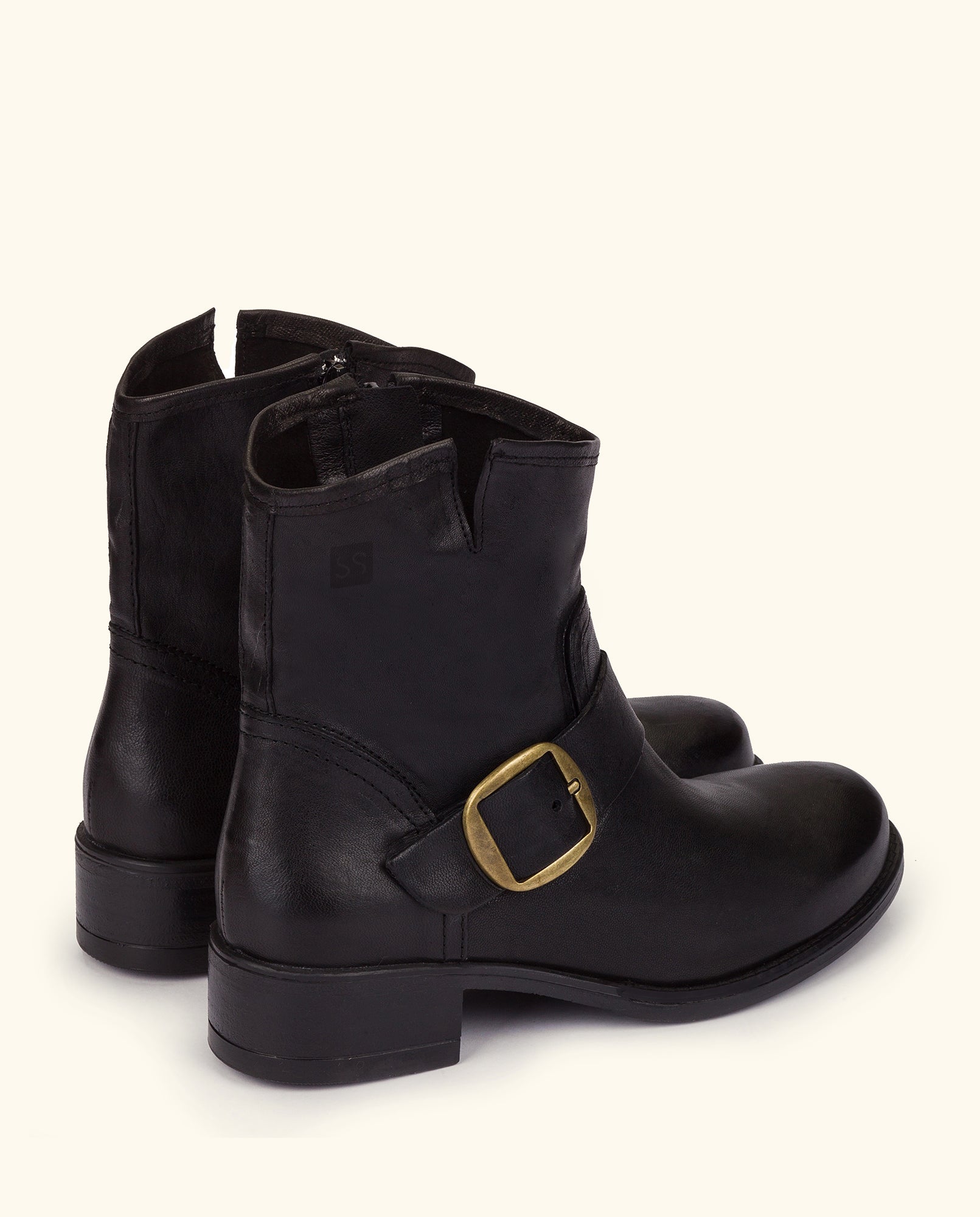 Flat ankle boot MONS-001 black