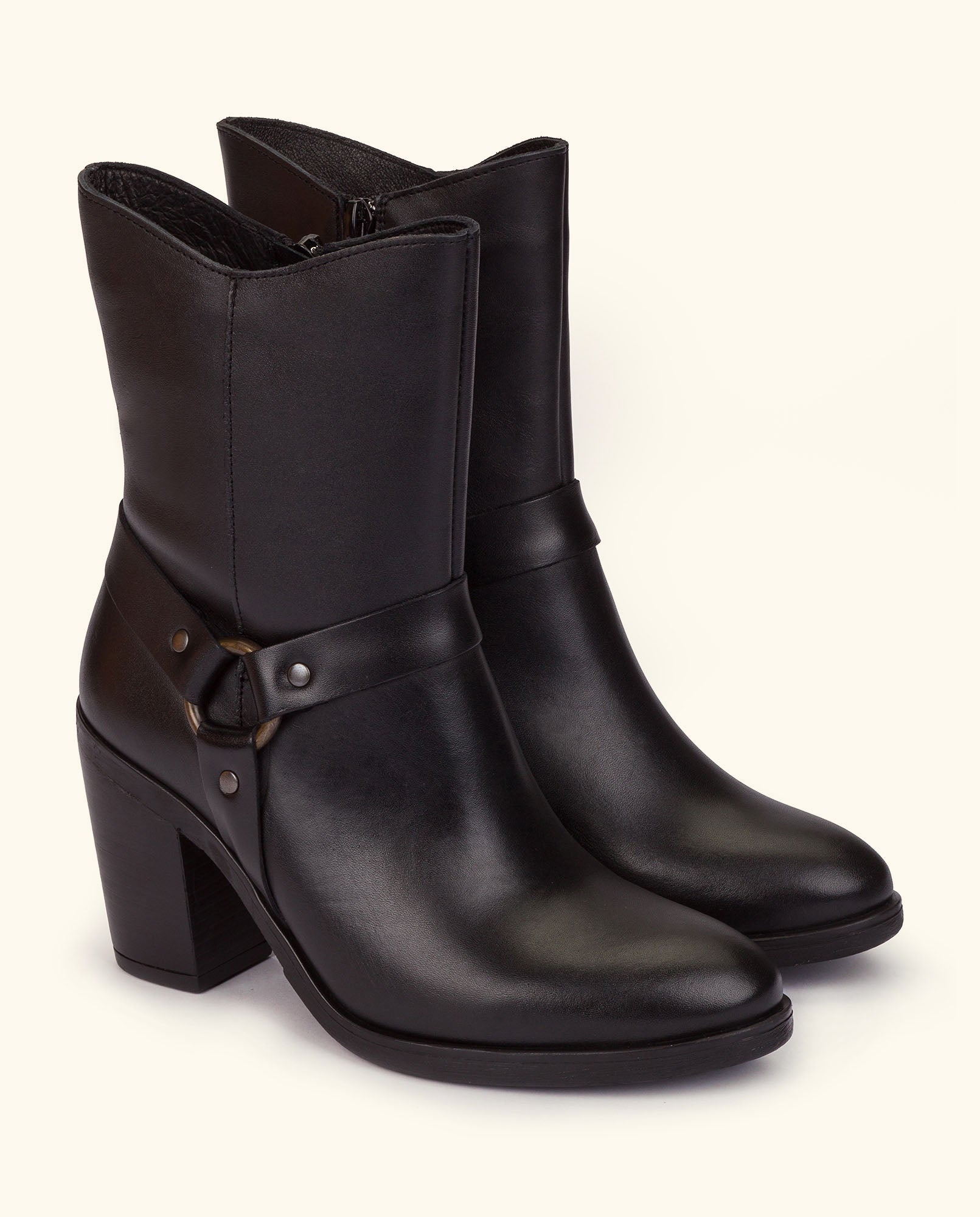 Heeled ankle boot TOURS-008 black